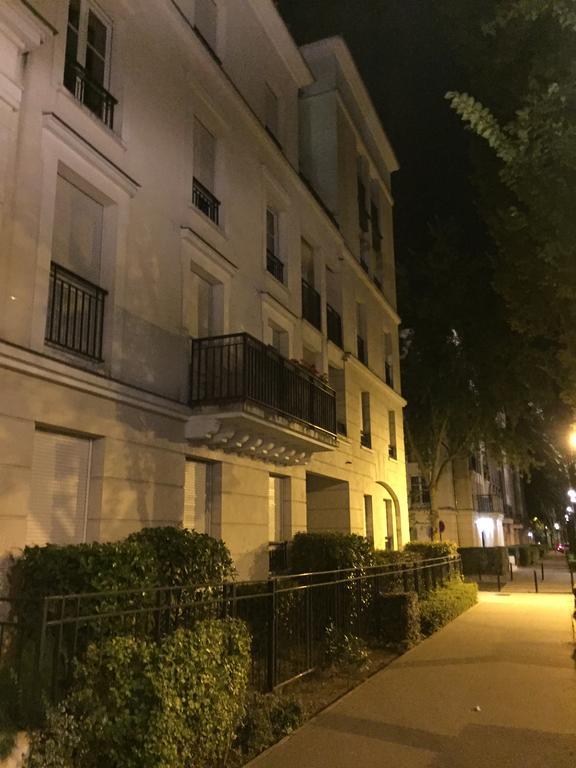 巴黎迪斯尼乐园雅尔丹泰拉斯公寓 塞里斯 外观 照片